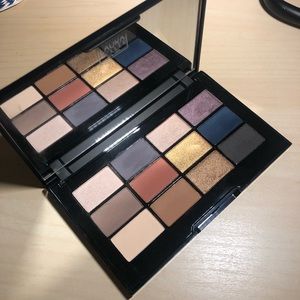 Eyeshadow Palette